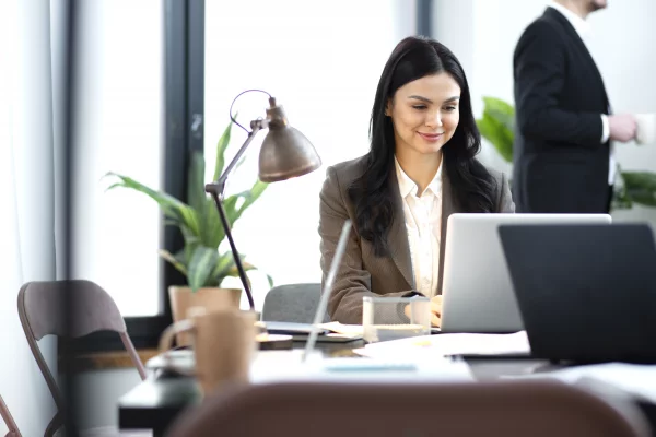 Job Offers Përgjegjës për Marrëdhëniet me Publikun