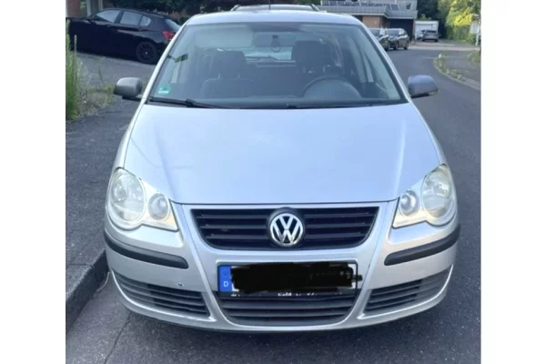 Makina ne shitje ne Tirane - 3,300 Euro