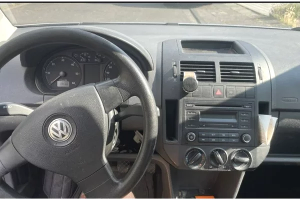 Makina ne shitje ne Tirane - 3,300 Euro