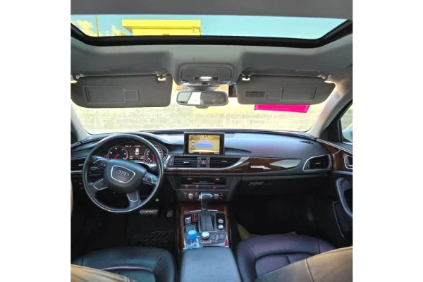 Makina ne shitje ne Tirane - 9,800 Euro