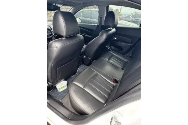 Cars for sale in Tirana - 6,600 Euro