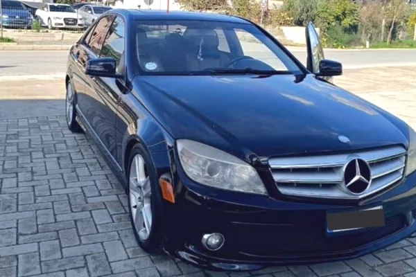 Cars for sale in Tirana - 6,500 Euro