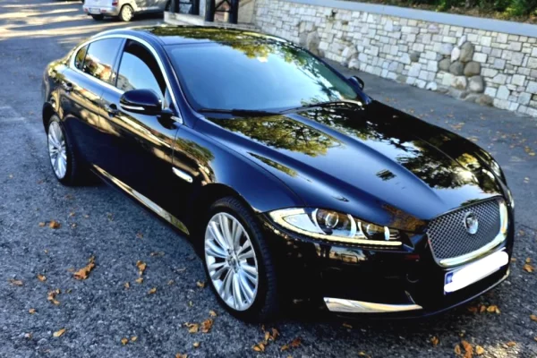 Makina ne shitje  ne Tirane - 6,300 Euro