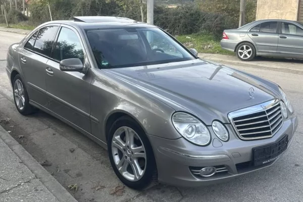 Makina ne shitje  ne Tirane - 6,500 Euro