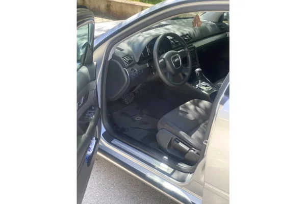 Auto in Vendita  a Tirana - 3,800 Euro