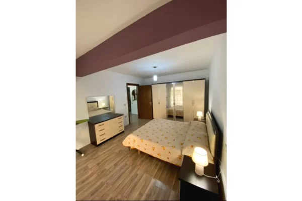 Shtepi me qera 1+1 ne Tirane - 45,000 Leke