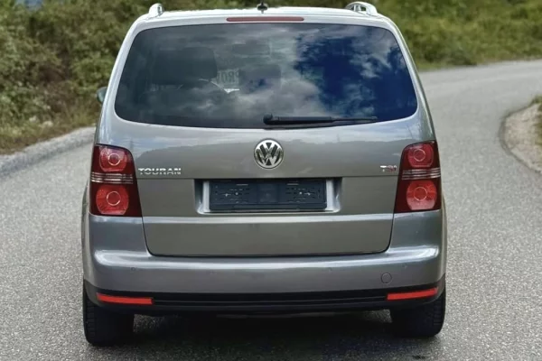 Auto in Vendita  a Tirana - 4,600 Euro