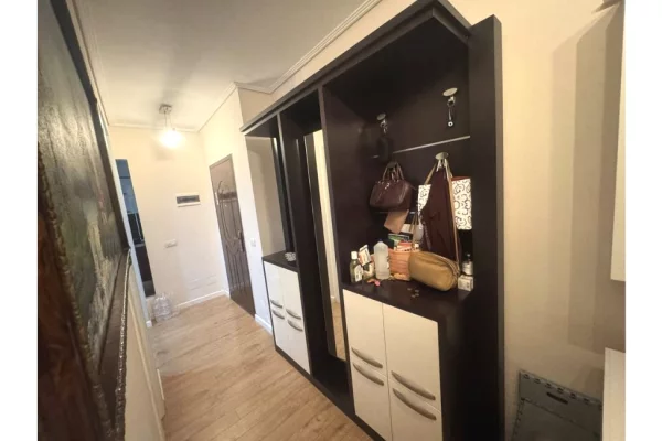 Mobili ed elettrodomestici a Tirana - 22,000 Leke