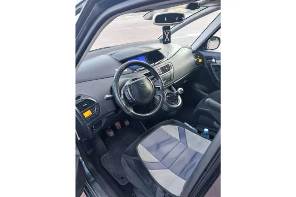 Auto in Vendita  a Tirana - 2,900 Euro