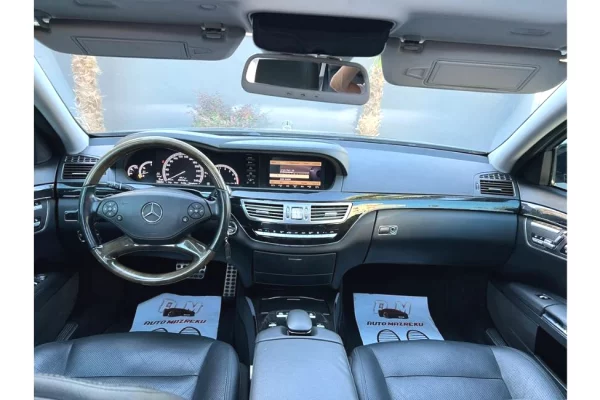 Makina ne shitje ne Fier - 11,500 Euro