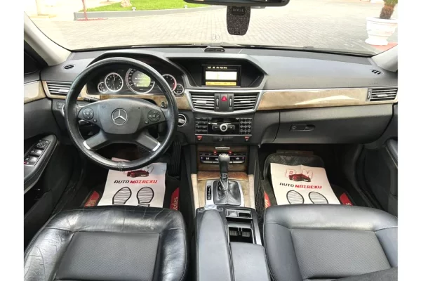 Auto in Vendita a Tirana - 6,700 Euro