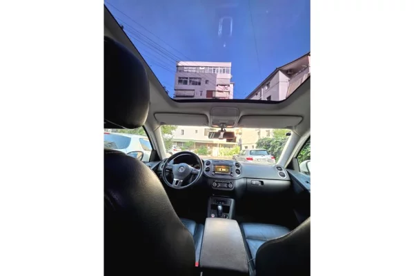 Auto in Vendita a Tirana - 8,900 Euro