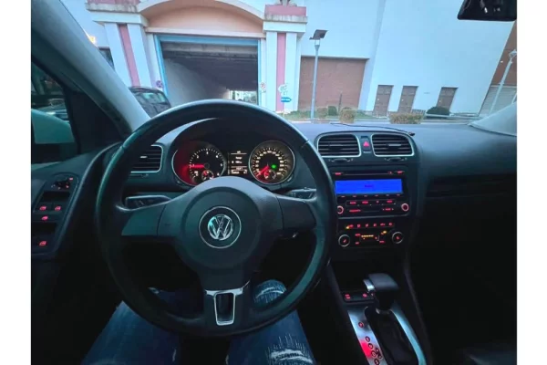 Makina ne shitje ne Tirane - 6,599 Euro