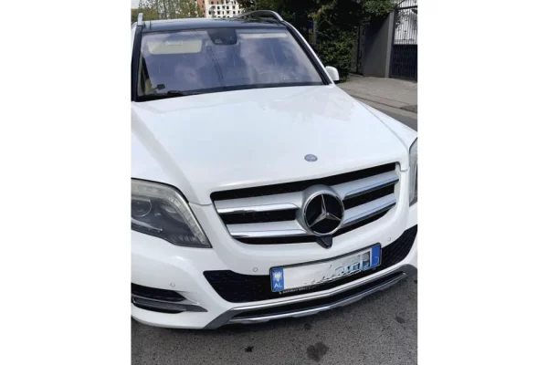 Auto in Vendita a Tirana - 12,500 Euro