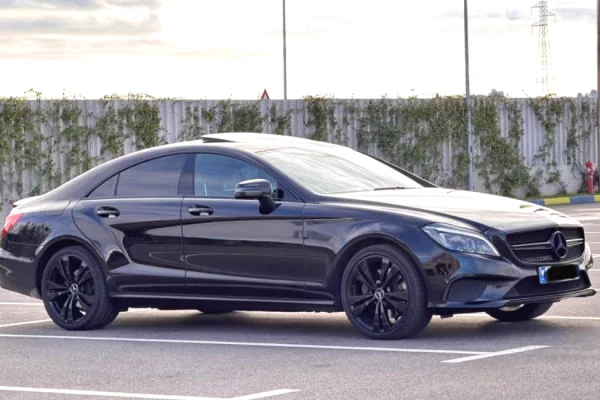 Makina ne shitje  ne Tirane - 22,000 Euro