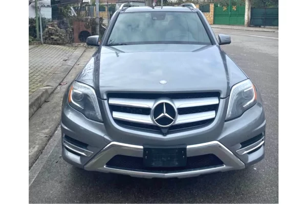 Makina ne shitje ne Tirane - 12,500 Euro