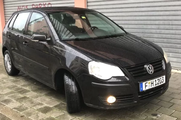 Auto in Vendita a Tirana - 2,800 Euro