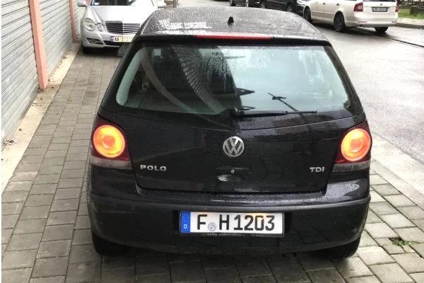 Auto in Vendita a Tirana - 2,800 Euro
