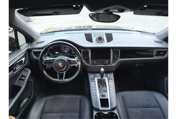 Makina ne shitje ne Tirane - 19,999 Euro