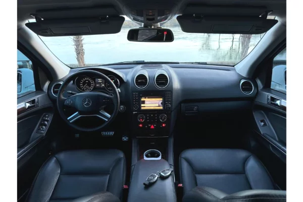 Auto in Vendita a Tirana - 10,500 Euro