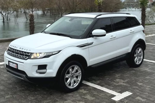 Auto in Vendita a Tirana - 14,500 Euro