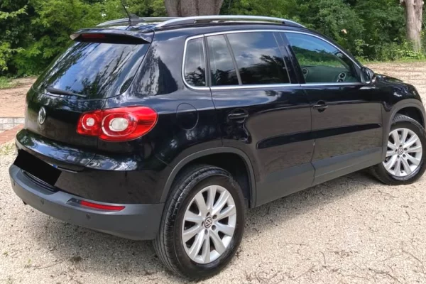 Auto in Vendita a Tirana - 8,800 Euro