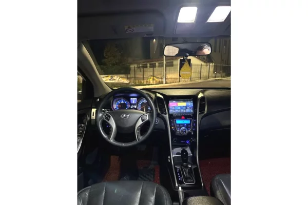 Auto in Vendita a Tirana - 7,299 Euro