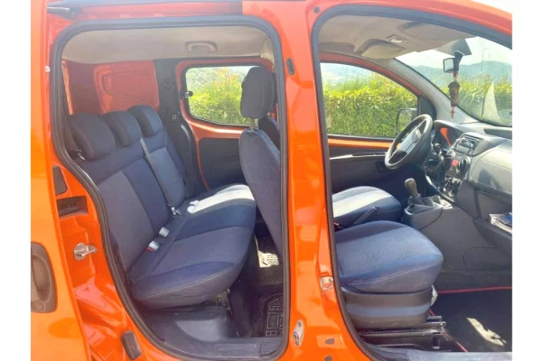 Makina ne shitje ne Tirane - 5,300 Euro