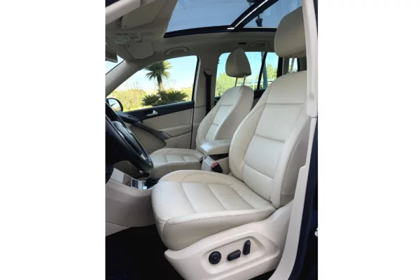 Makina ne shitje ne Tirane - 8,700 Euro