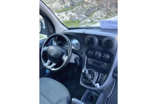 Makina ne shitje ne Tirane - 5,900 Euro