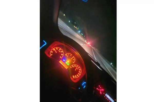 Makina ne shitje ne Tirane - 800 Euro