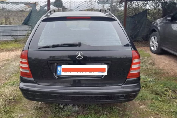 Cars for sale in Tirana - 3,900 Euro
