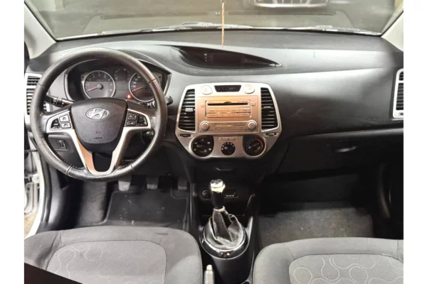 Cars for sale in Tirana - 3,500 Euro