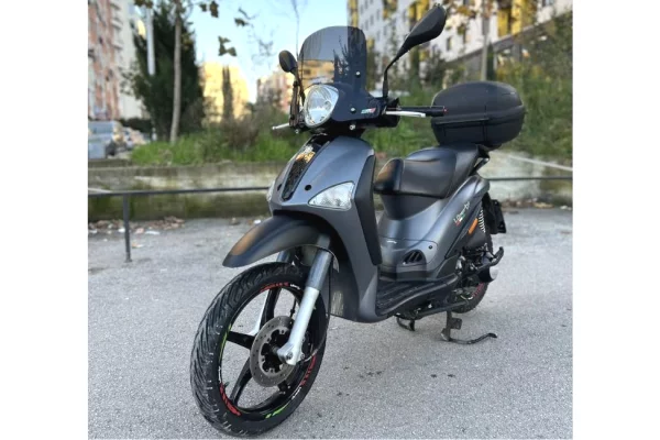Motorcycles for sale in Tirana - 1,250 Euro