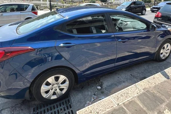 Makina ne shitje  ne Tirane - 6,800 Euro