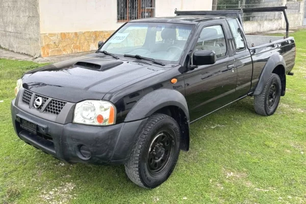 Makina ne shitje  ne Tirane - 9,800 Euro