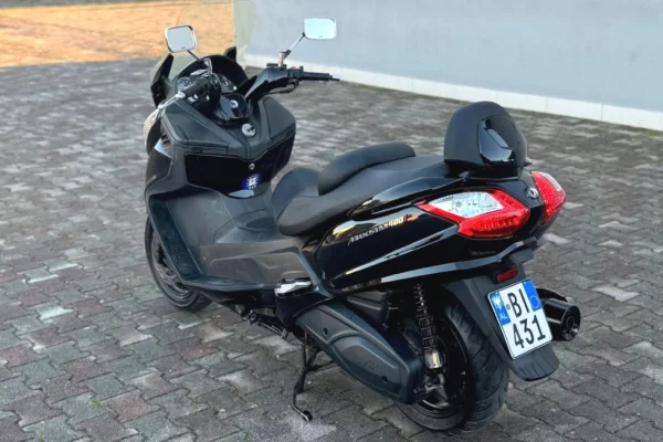 Motorcycles for sale  in Tirana - 2,400 Euro