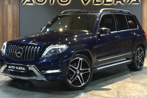 Makina ne shitje  ne Tirane - 17,800 Euro