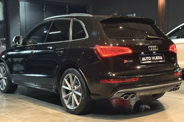 Makina ne shitje  ne Peje - 19,800 Euro