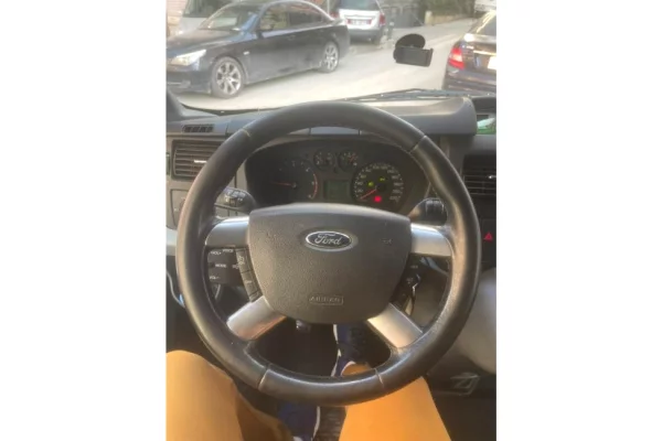 Makina ne shitje  ne Tirane - 8,700 Euro