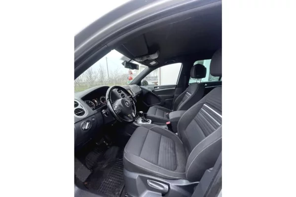 Makina ne shitje ne Prizren, Volkswagen, 2015 Diesel,Kambio Automatik Pagesa 14,500  Euro.