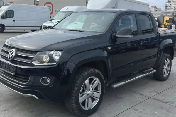 Makina ne shitje  ne Tirane - 12,500 Euro