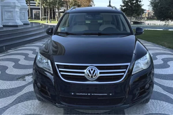 Makina ne shitje ne Tirane - 8,700 Euro