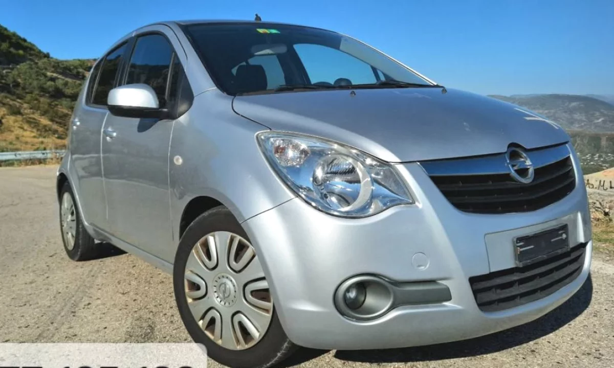 Makina ne shitje ne Tirane, Suzuki, 2012 gasoline-gas,Kambio Automatik Pagesa 4,600  Euro.