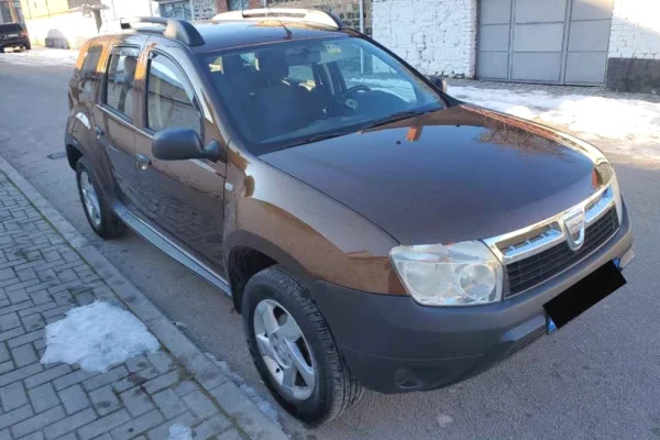 Makina ne shitje ne Korce - 5,000 Euro