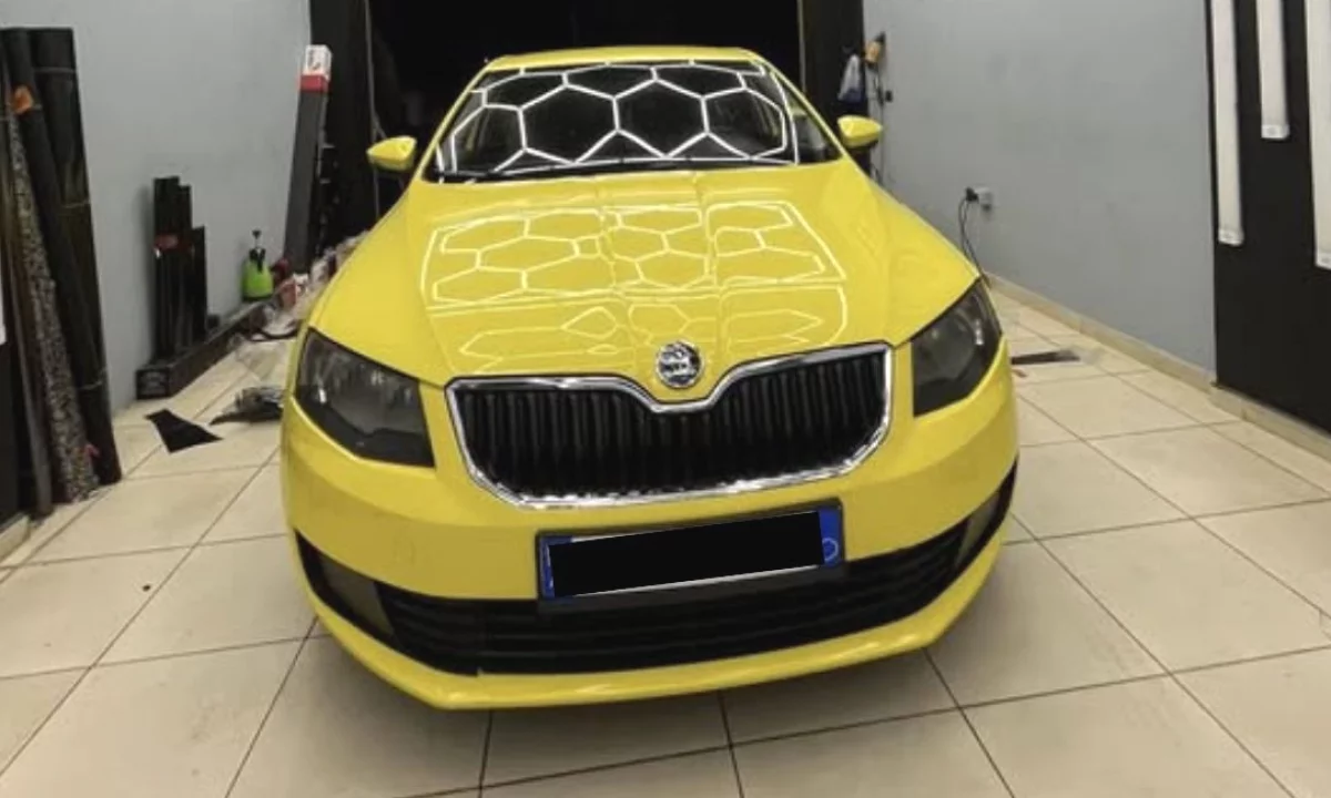 Makina ne shitje ne Tirane, Skoda, 2016 Diesel,Kambio Automatik Pagesa 4,600  Euro.