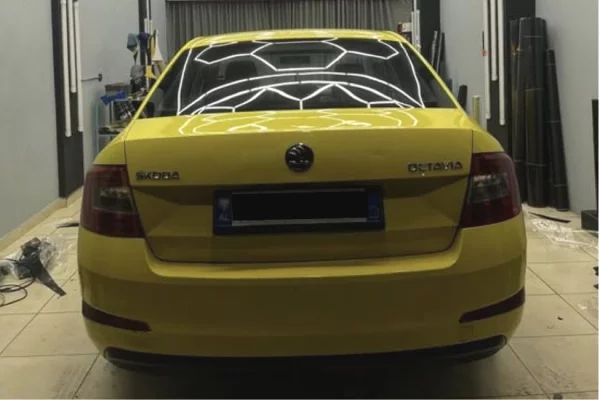 Makina ne shitje ne Tirane - 4,600 Euro