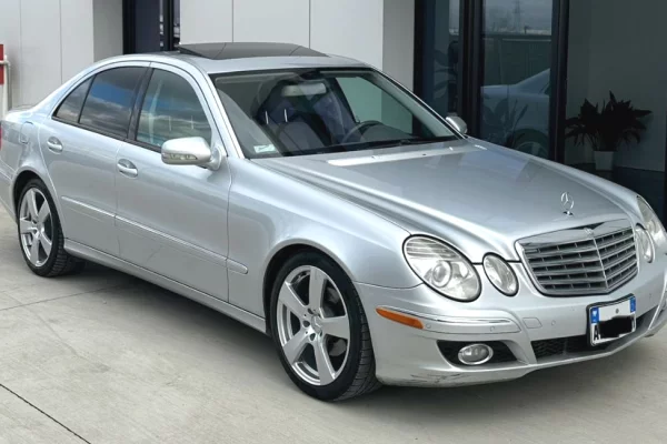 Makina ne shitje ne Tirane - 5,800 Euro