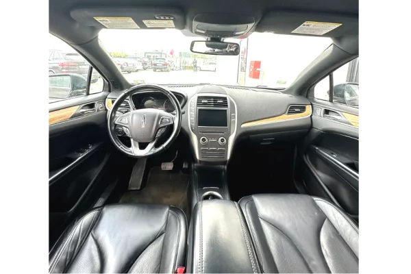 Makina ne shitje ne Tirane - 14,500 Euro