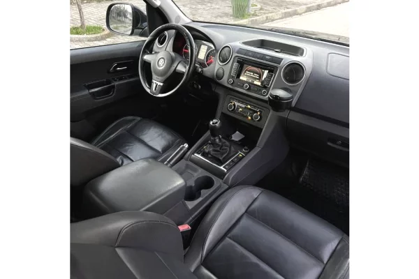 Makina ne shitje ne Tirane - 12,800 Euro